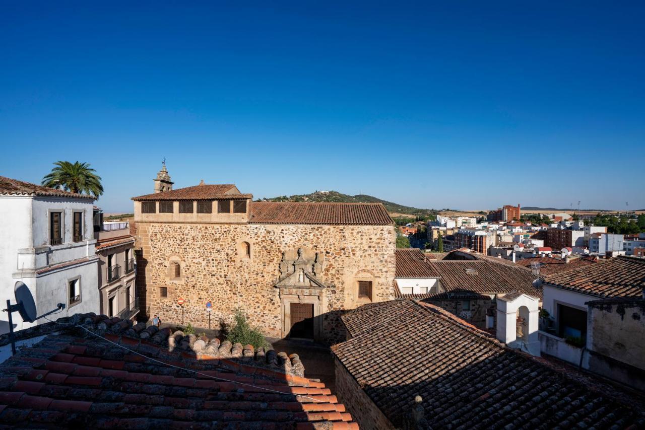 Apartamentos Caceres Historico Centro Cáceres Exterior photo