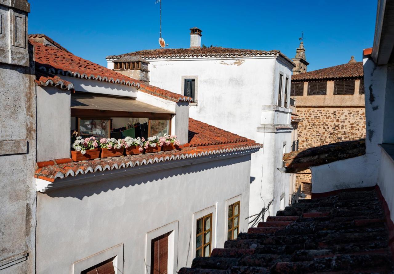 Apartamentos Caceres Historico Centro Cáceres Exterior photo